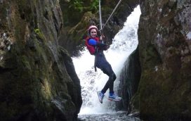 gorge scrambling activity snowdonia